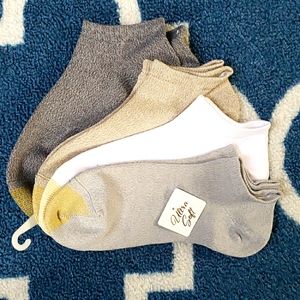 NWT Goldtoe ankle socks no show 4 pack gray white
